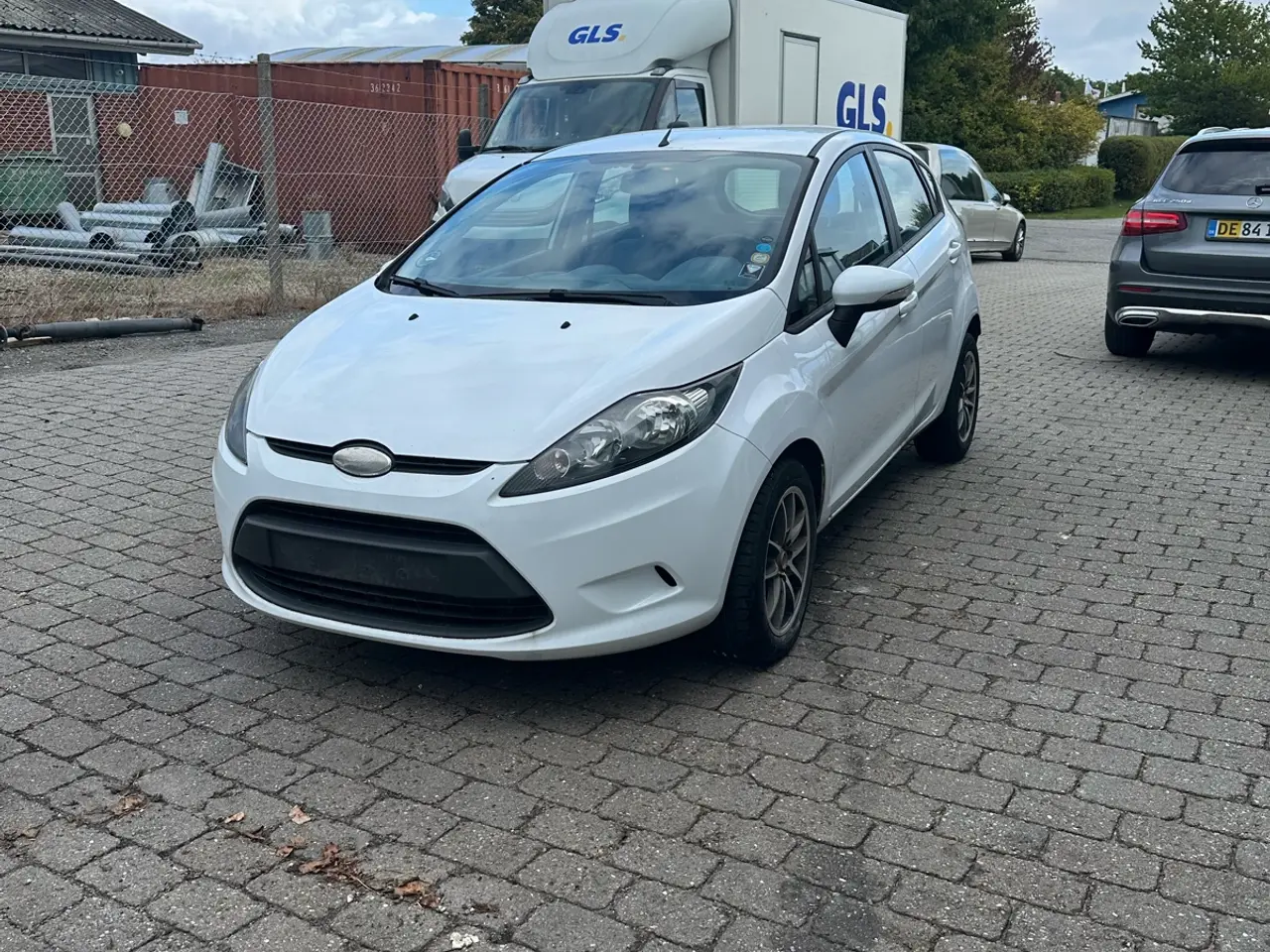 Billede 2 - Ford Fiesta 1,2 benzin – 2010