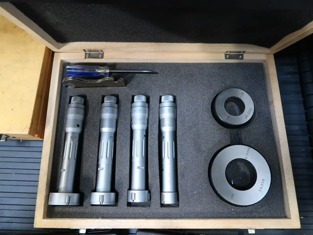 Billede 2 - 3-punkts insidemikrometer CENTO 20-40mm
