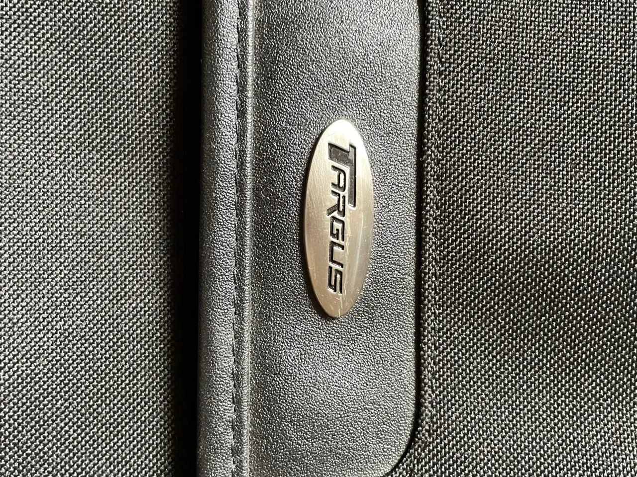 Billede 2 - Sort computertaske, mrk. Targus