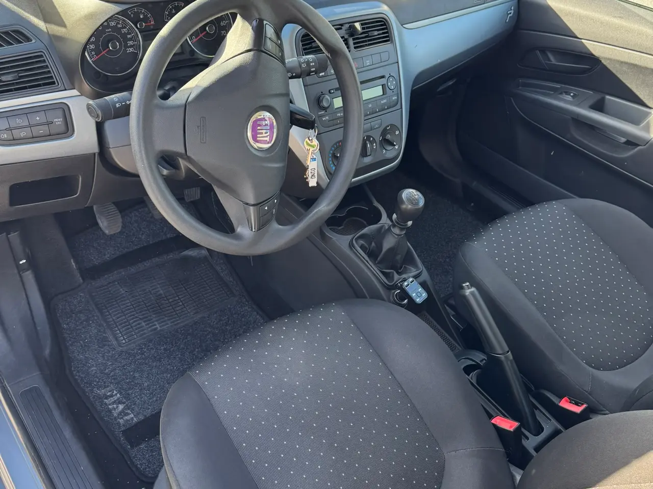 Billede 5 - Fiat Punto 1,2 65HK (lavt km tal)