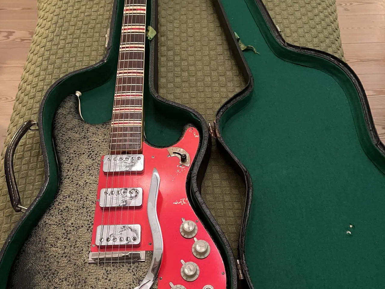Billede 8 - Höfner 173 “Brokat” vinyl finish