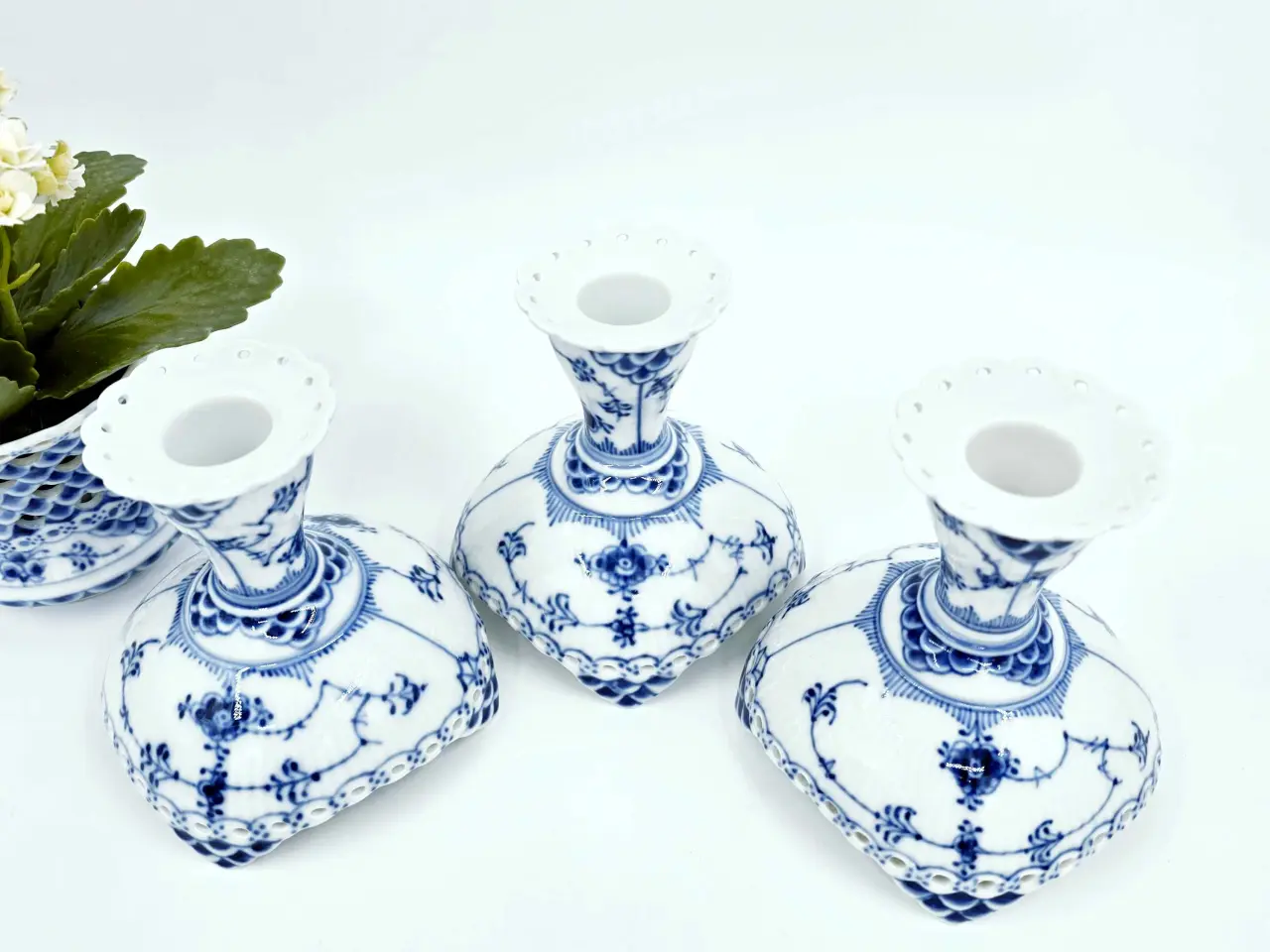 Billede 5 - Musselmalet Helblonde Lysestage Porcelæn