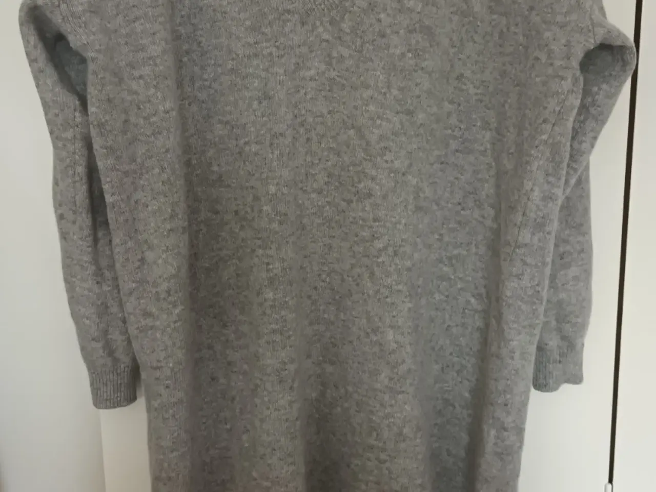 Billede 1 - Basic Apparel, Lang sweaters, grå, str XL