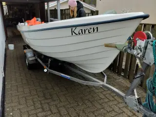 Båd til fritidsfiskeri