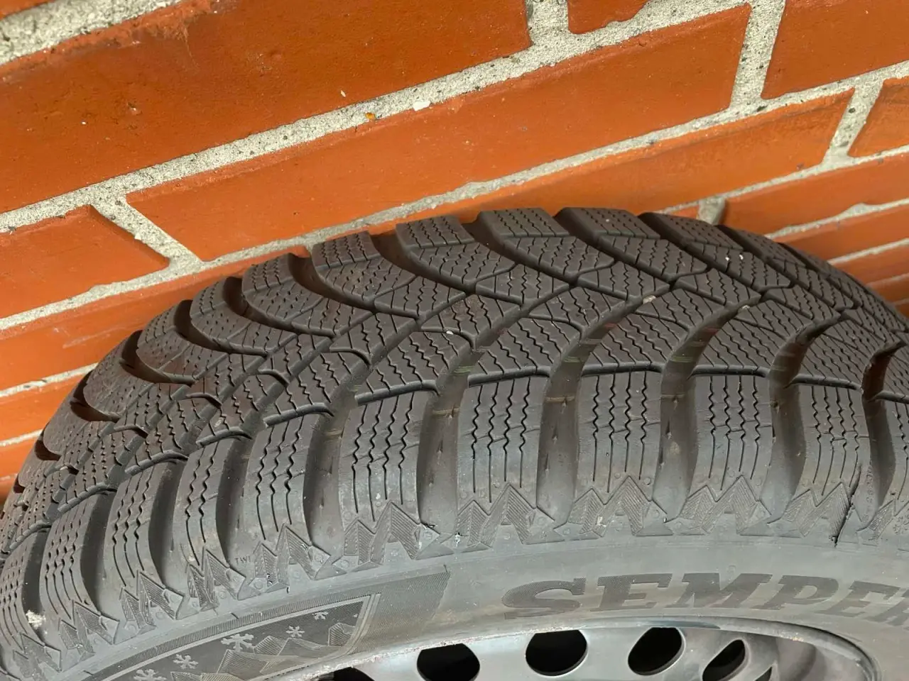 Billede 3 - 14 “ 4x100 originale stålfælge med nye vinterdæk