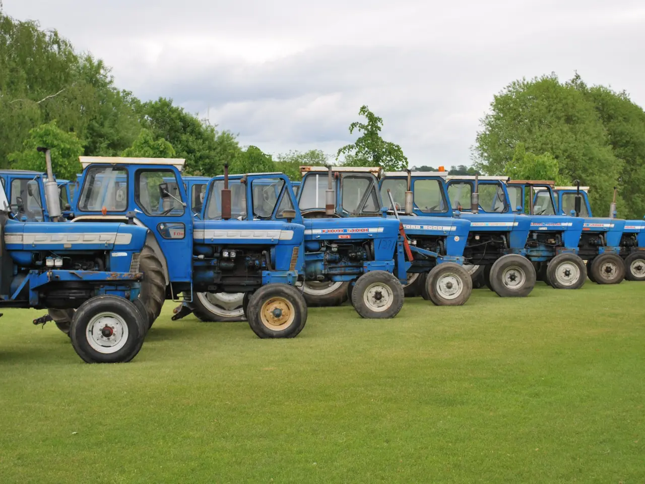 Billede 3 - Ford Traktor Købes kontant