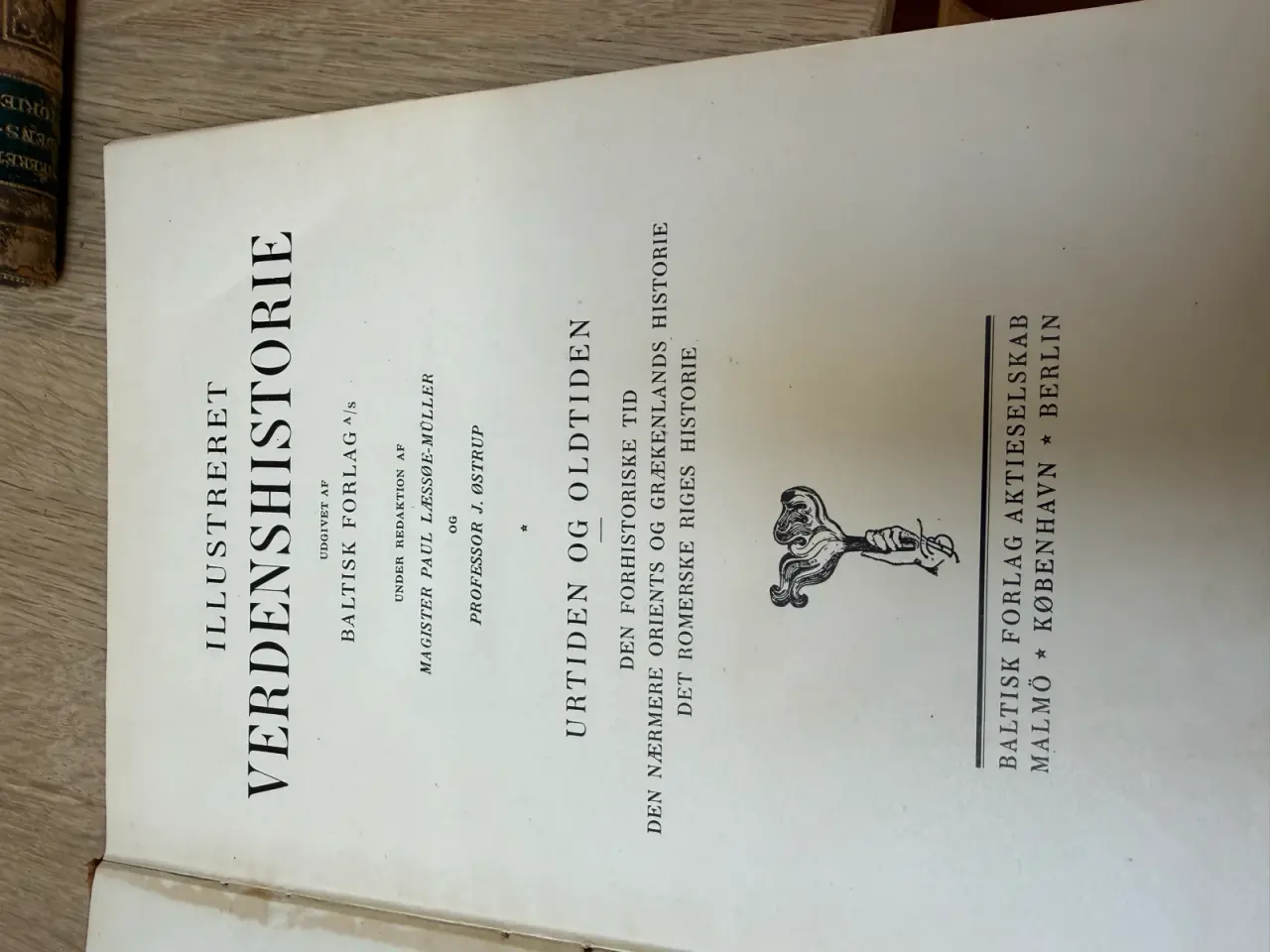 Billede 2 - Illustreret verdenshistorie, P. Læssøe-Müller og J