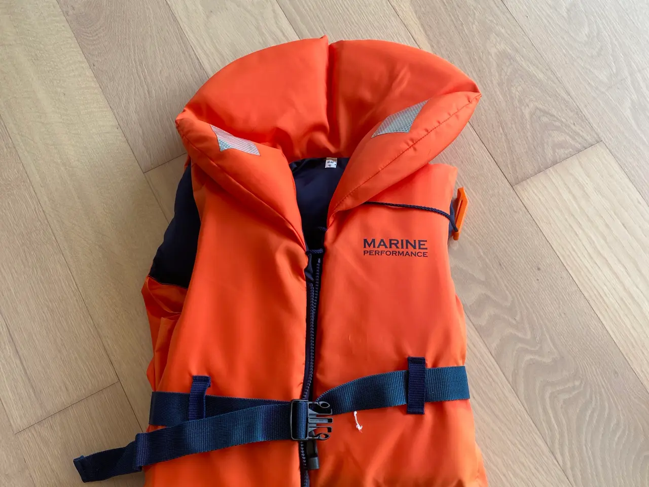 Billede 1 - Redningsvest 40-60 kg