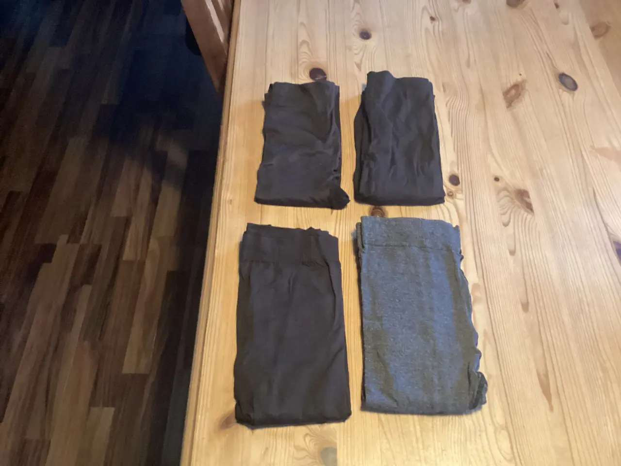 Billede 3 - Strømpebukser/ Leggins 