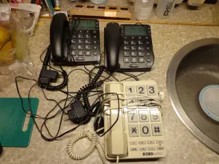 Fastnet telefoner for handikappede