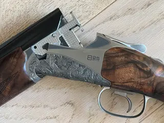 Browning B825 Pro Sport ADJ 12/76 76 cm løb INV DS