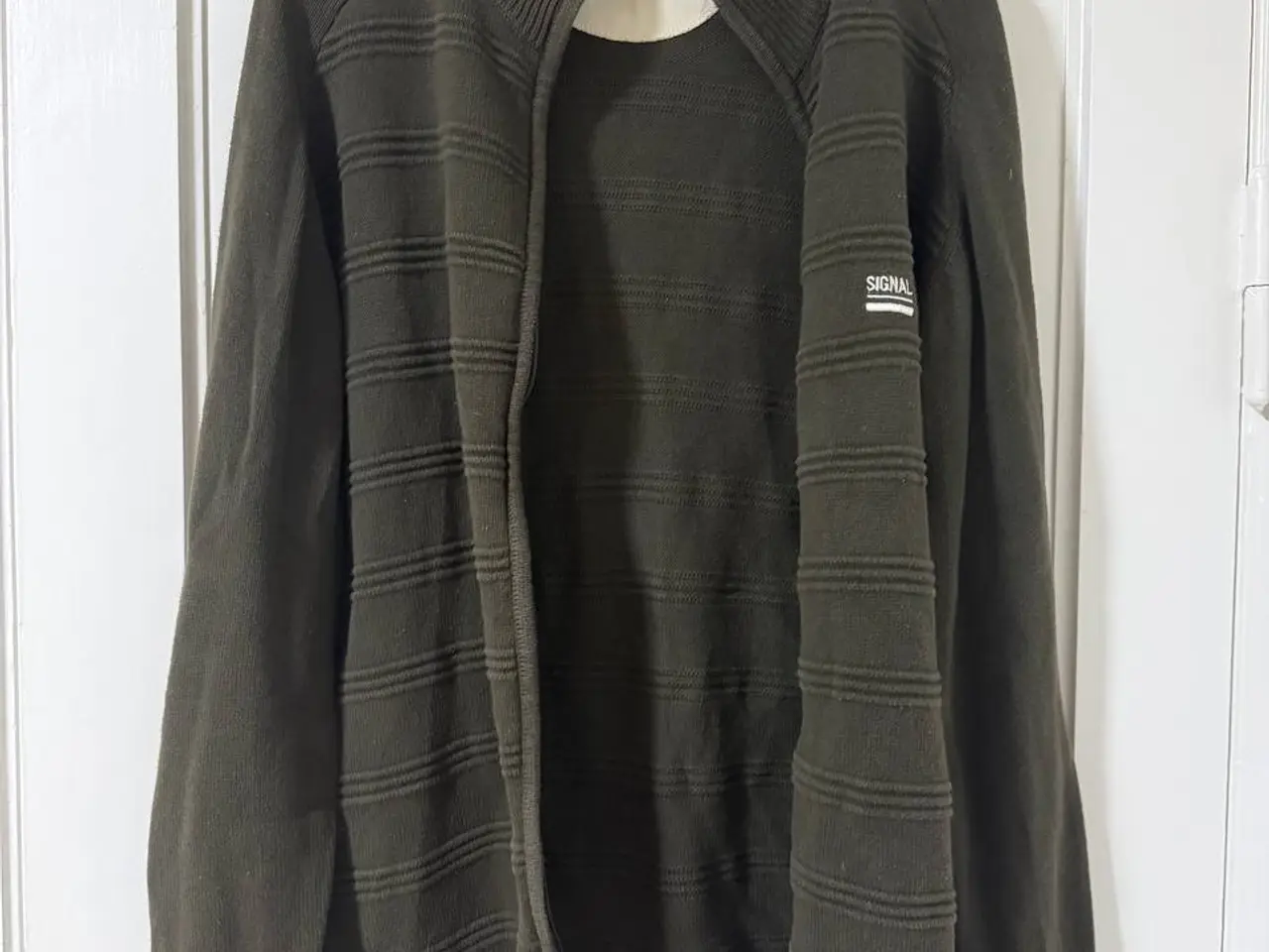 Billede 2 - Signal strikket cardigan i olivengrøn