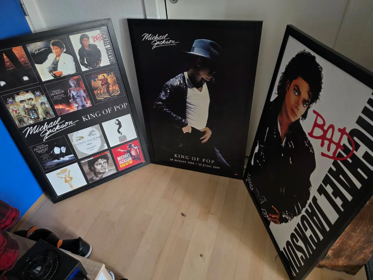 Billede 1 - 3x Michael Jackson Poster/Billeder