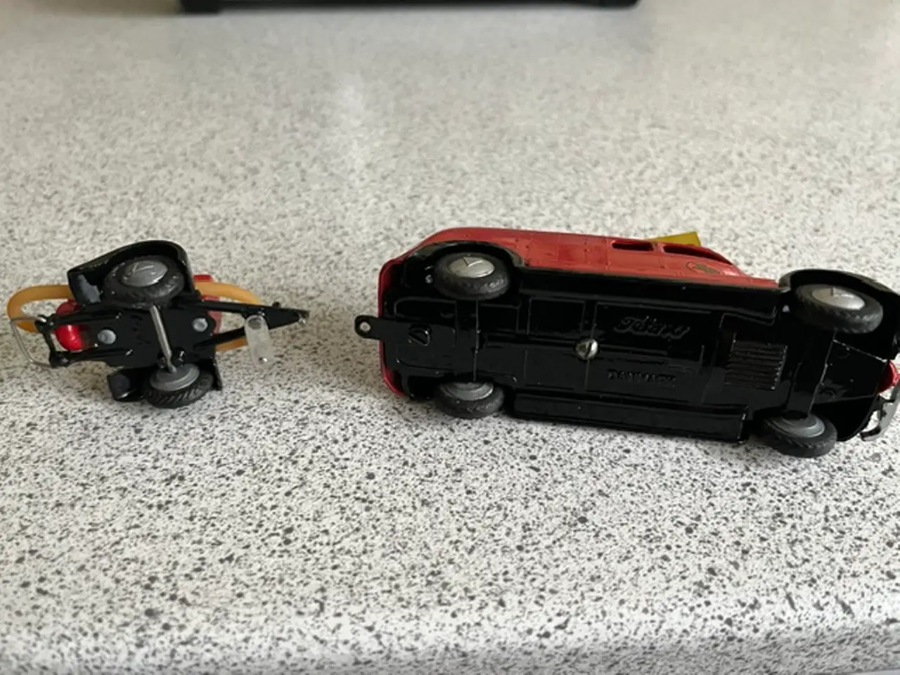 Billede 6 - Tekno Triangel udrykningskøretøj med pumpeanhænger