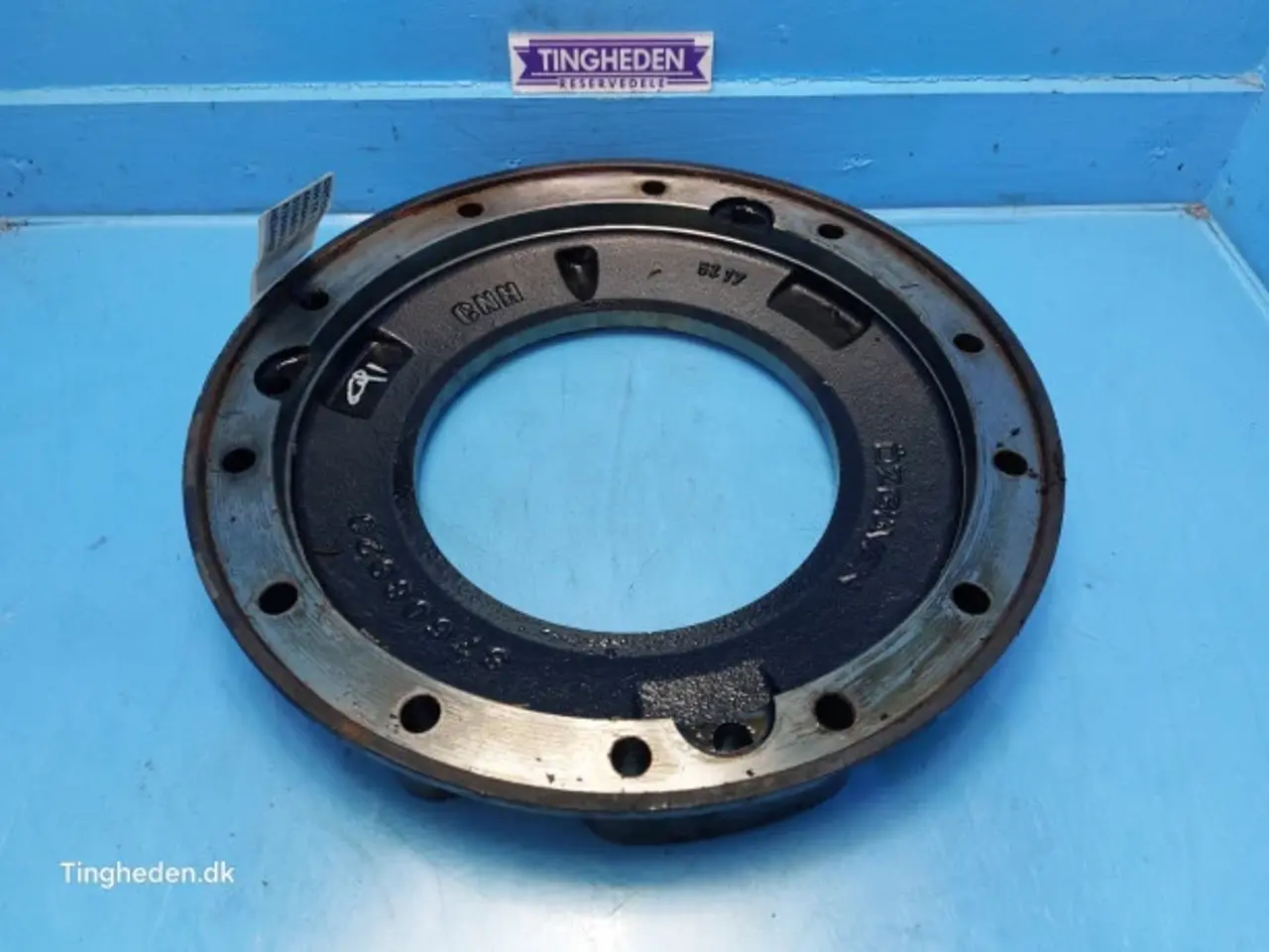 Billede 6 - New Holland T6 Afstandsstykke 87608920