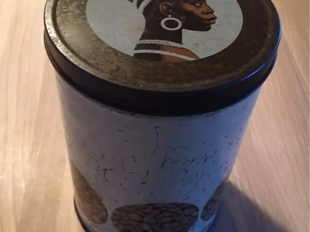 Billede 1 - Cirkel kaffe dåse