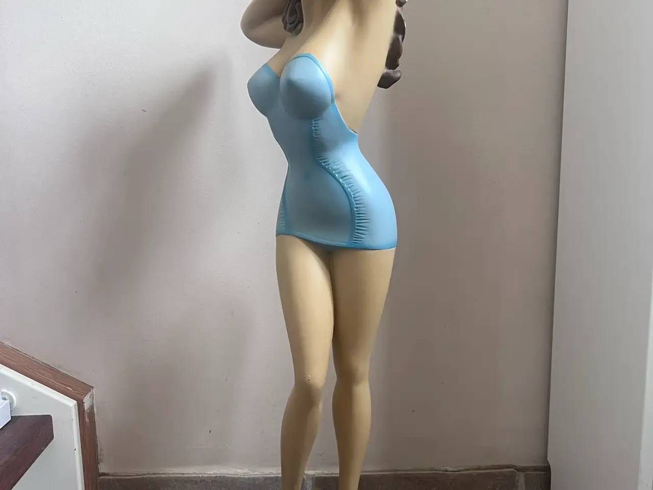 Billede 3 - Stor smuk vintage Pin-up Girl skulptur