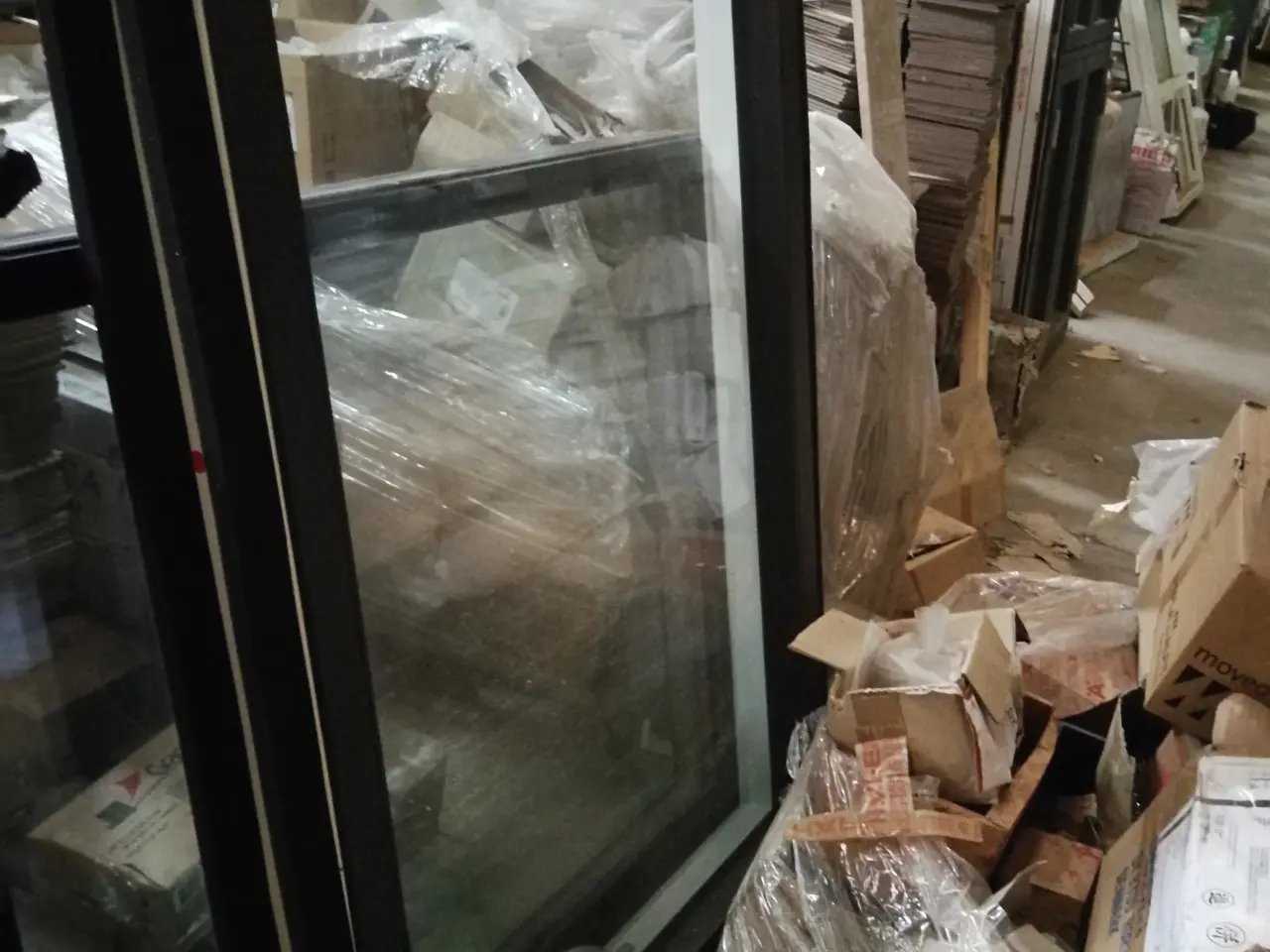 Billede 1 - FLOT NYT TRÆ/ALU , 94 X 150, KR. 2500