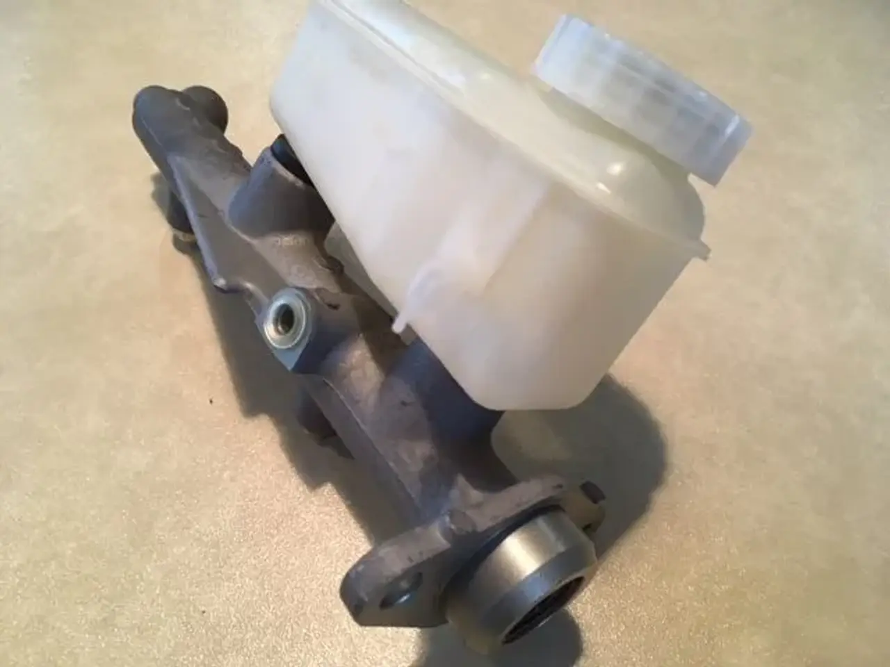 Billede 2 - Volvo 740-760 Bremsehovedcylinder