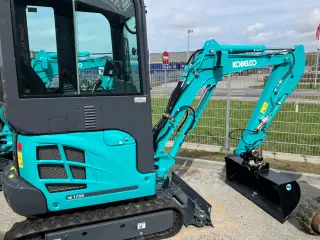 Kobelco SK17SR-3 Med stor bakkamera fabriksny.