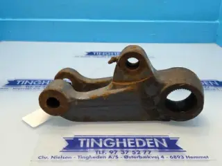 New Holland TM165 Liftarm L. 82029708