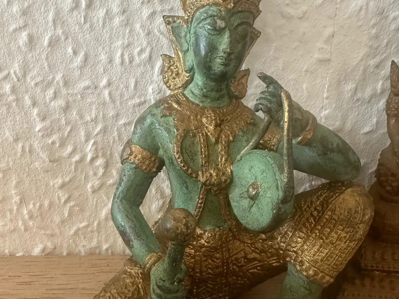 Billede 2 - 3 flotte orientalske metalfigurer – Buddha & musik