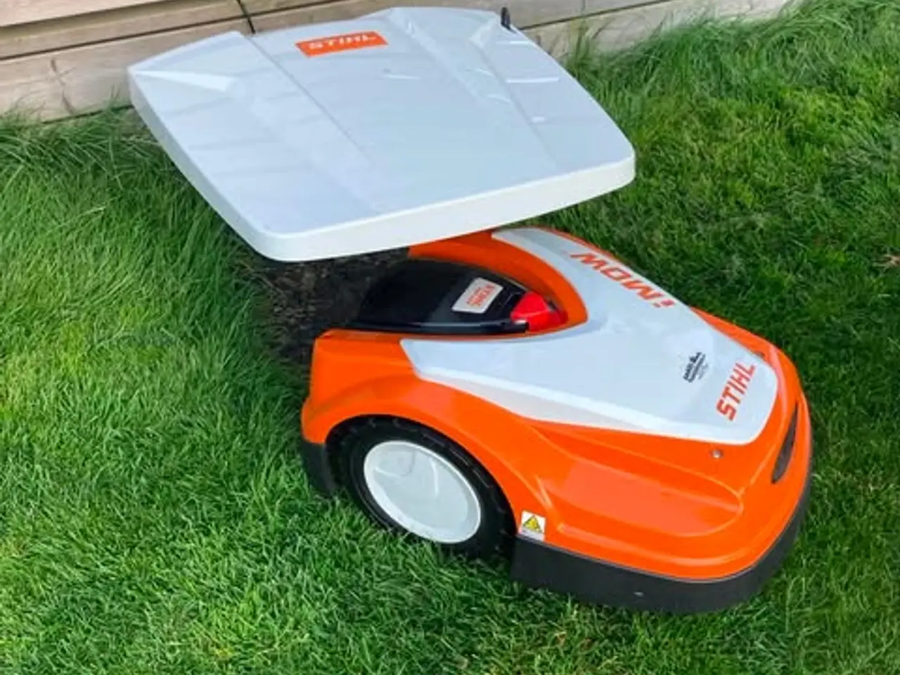 Billede 1 - Robotplæneklipper STIHL RMI 422.2IMOW