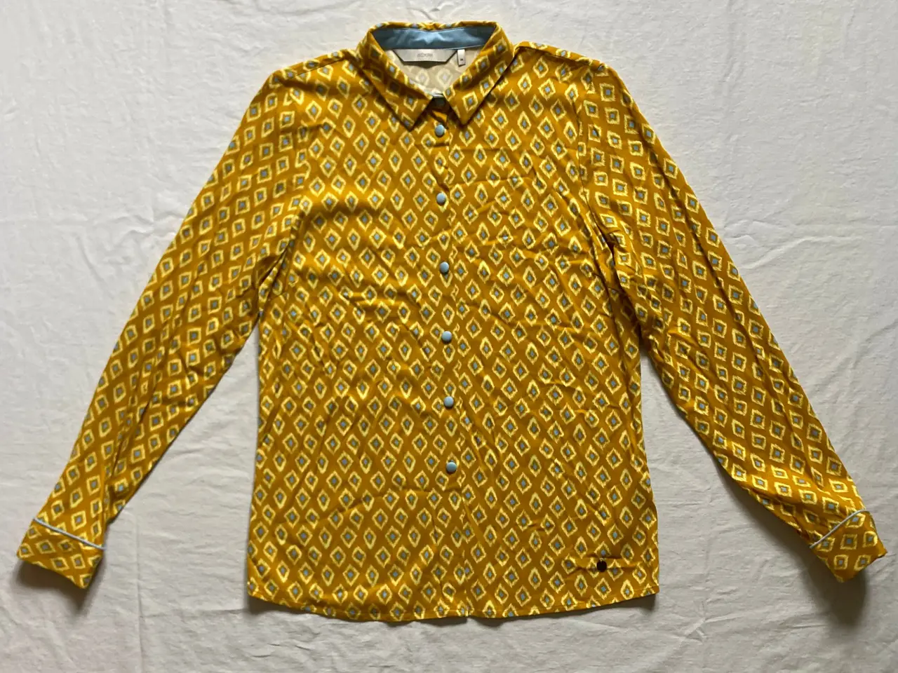 Billede 2 - Nümph skjorte str. 36 – sennepsgul💛 & flot stand