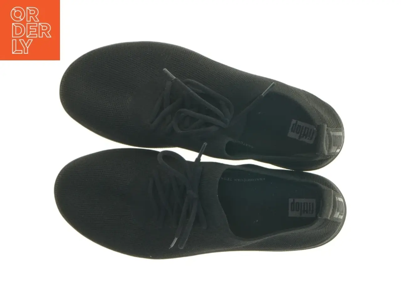 Billede 4 - UBRUGTE Sorte Uberknit sneakers fra Fitflop (str. 41)