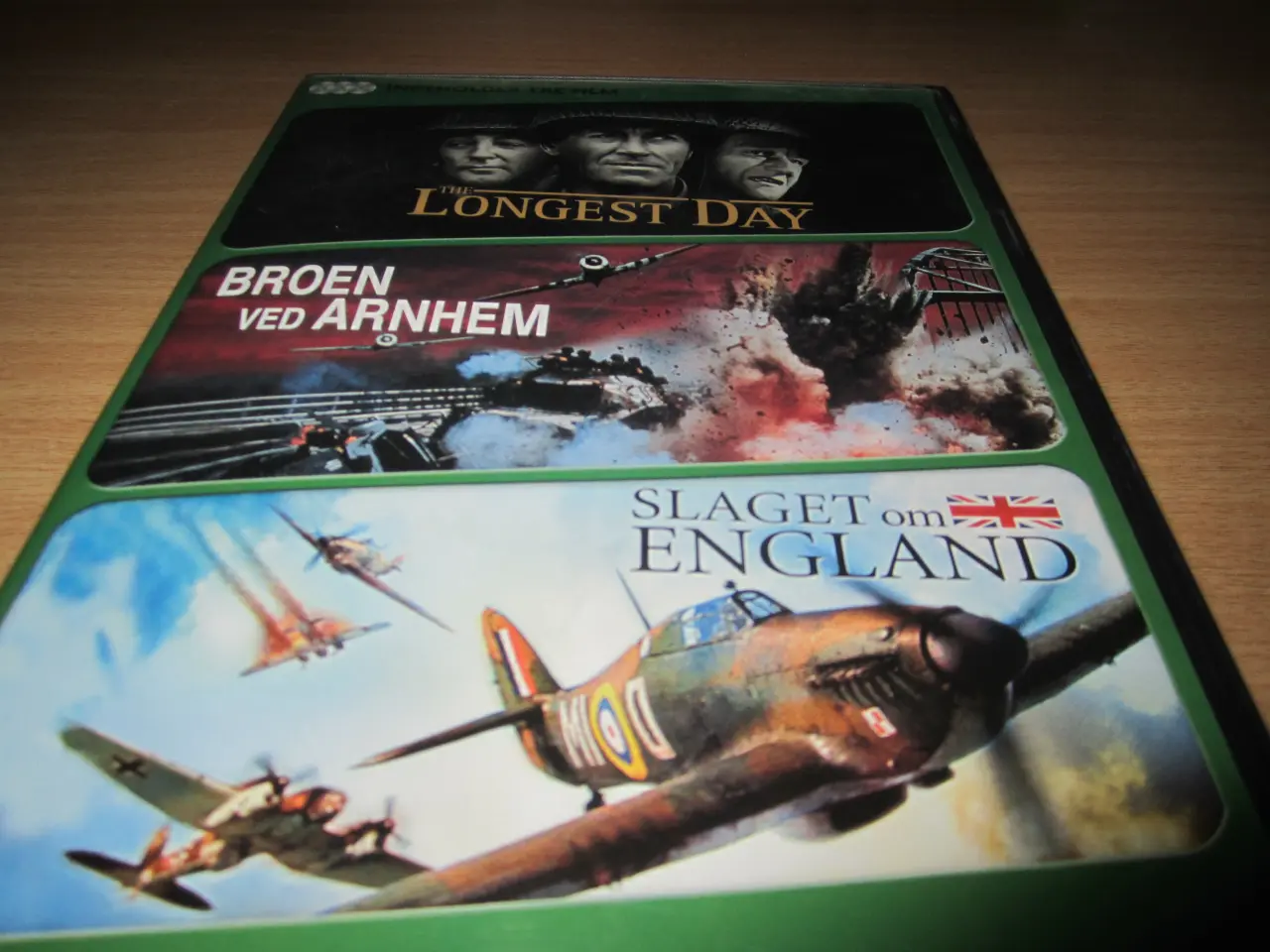 Billede 2 - BYD. THE LONGEST DAY. 3 x Film. BOKS.