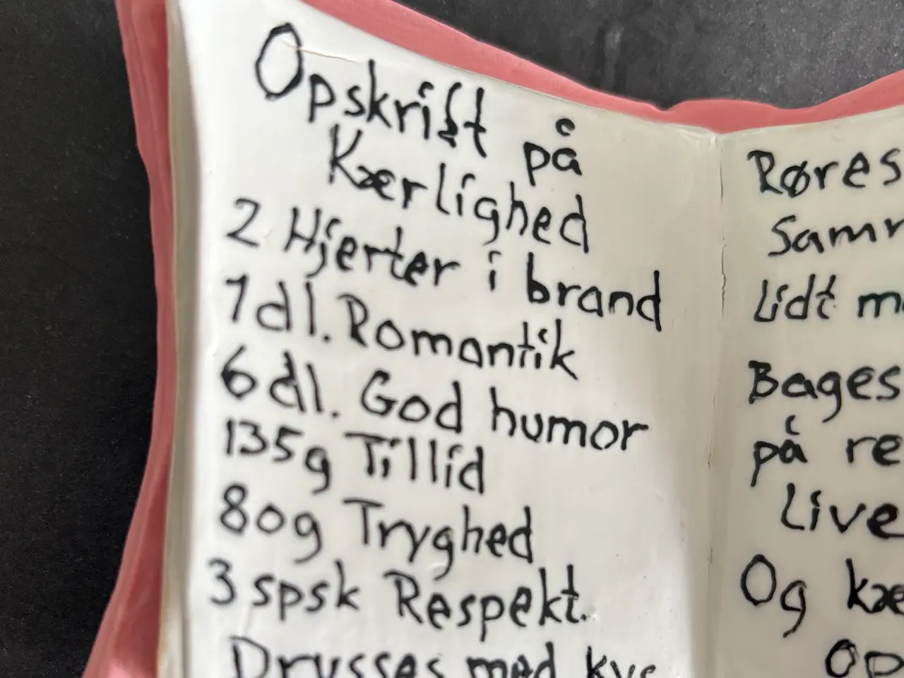 Billede 3 - Bog i keramik - Opskrift på Kærlighed
