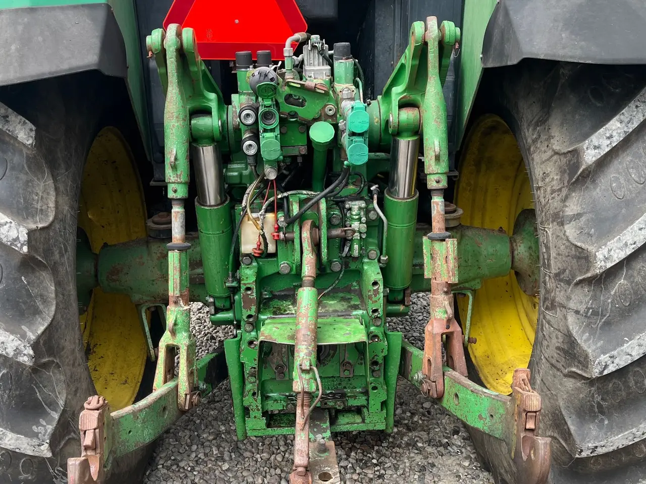 Billede 4 - John Deere 6810 Med rigtig gode dæk