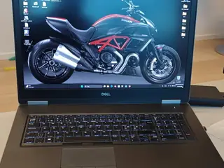 Dell Workstation 128GB RAM, 4k 17.3" RTX5000 16GB