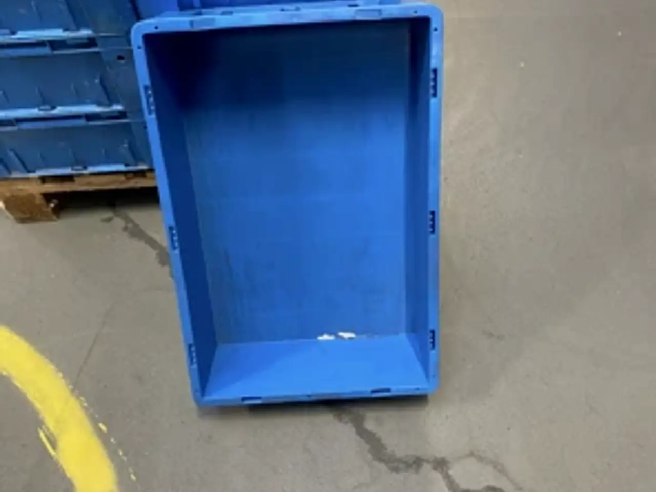 Billede 2 -  Plastikkasser 40 x 60 x 16cm. Esbjerg.