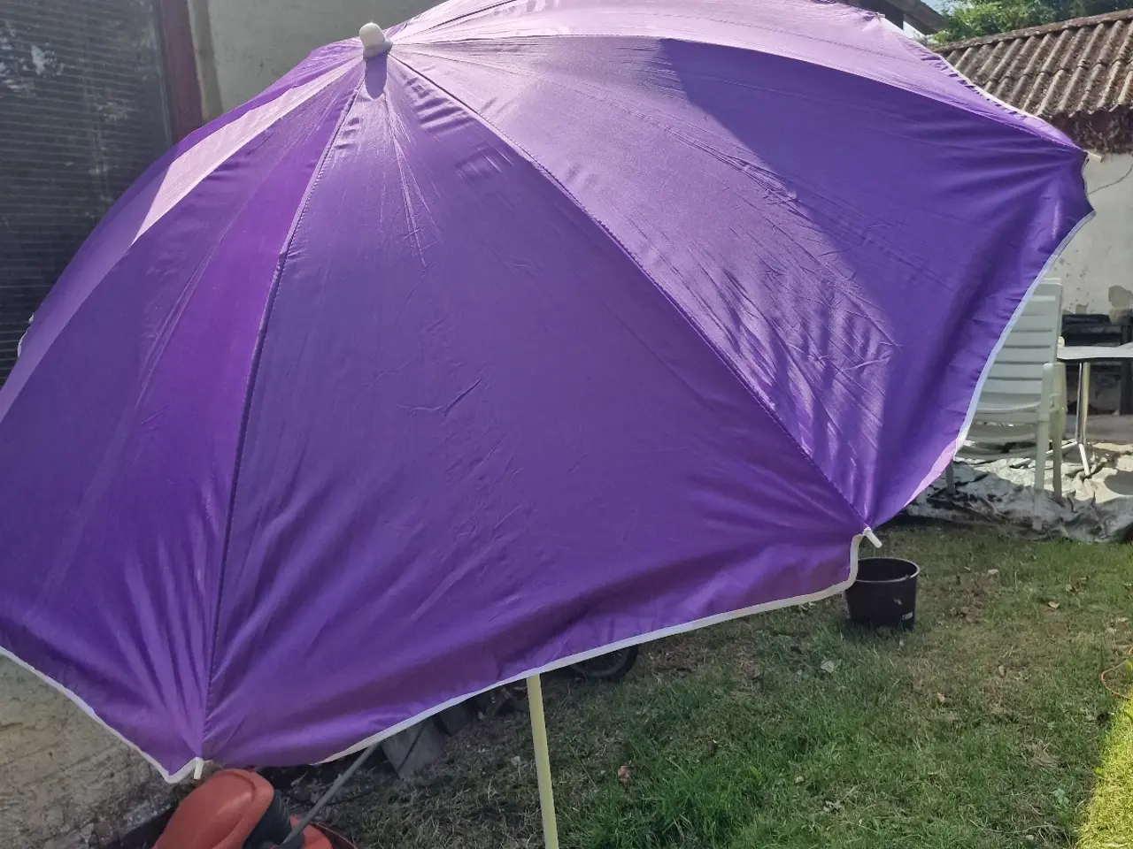 Billede 3 - Parasol med knæk