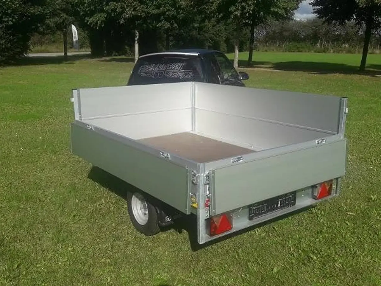 Billede 1 - 30 cm Ekstra sider til Eduard trailer 2514