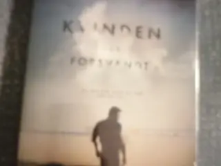 Uåbnet Kvinden Der Vidste For Meget
