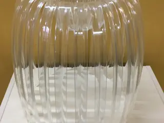 Koziol lampe Josephine 29,3 cm fra firmaet koziol
