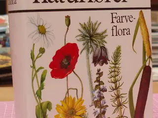 Lademanns Naturfører Hardback Fejlfri