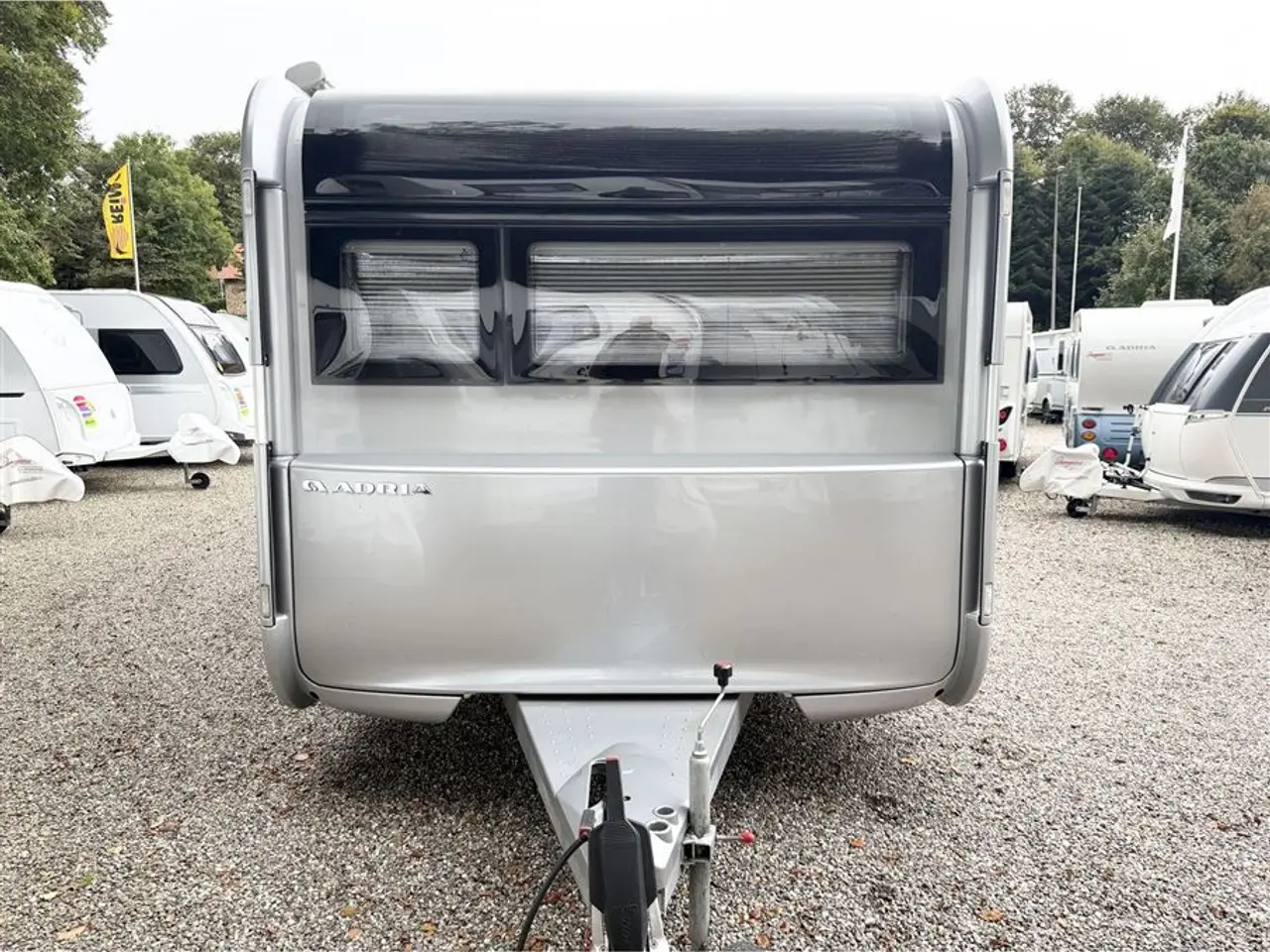 Billede 5 - 2022 - Adria Astella 754 DP Queensbed-Alde-Gulvvarme-El Thule markise