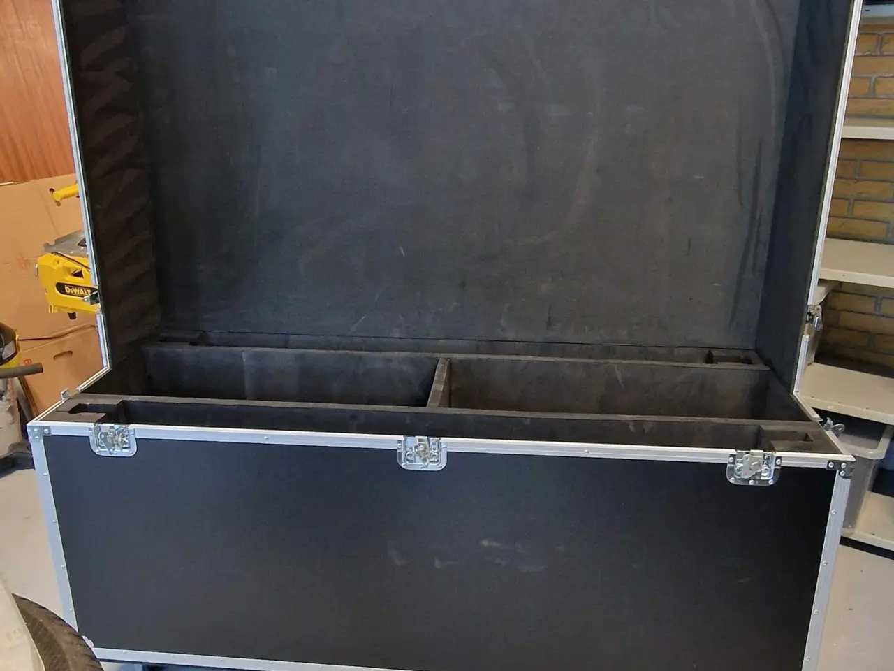 Billede 2 - Stor Flycase