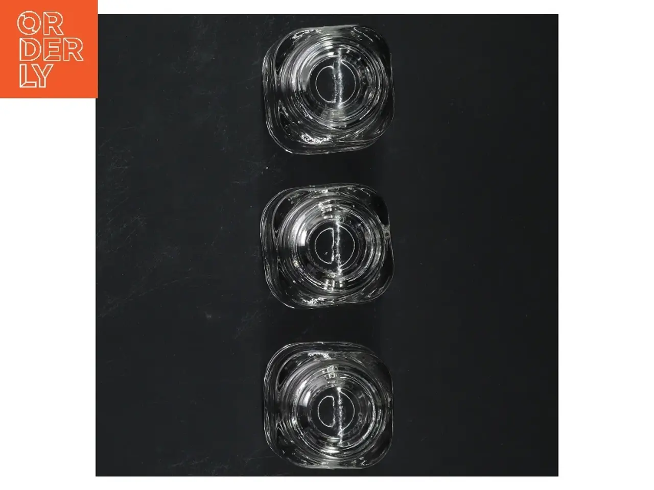 Billede 2 - Glas tealight holdere (str. 3 styk, 5x5x5 cm)
