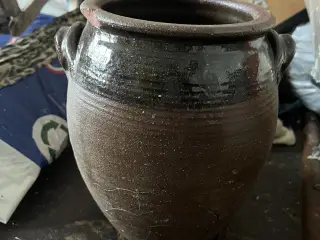 Sjælden cofit vase fra Provence