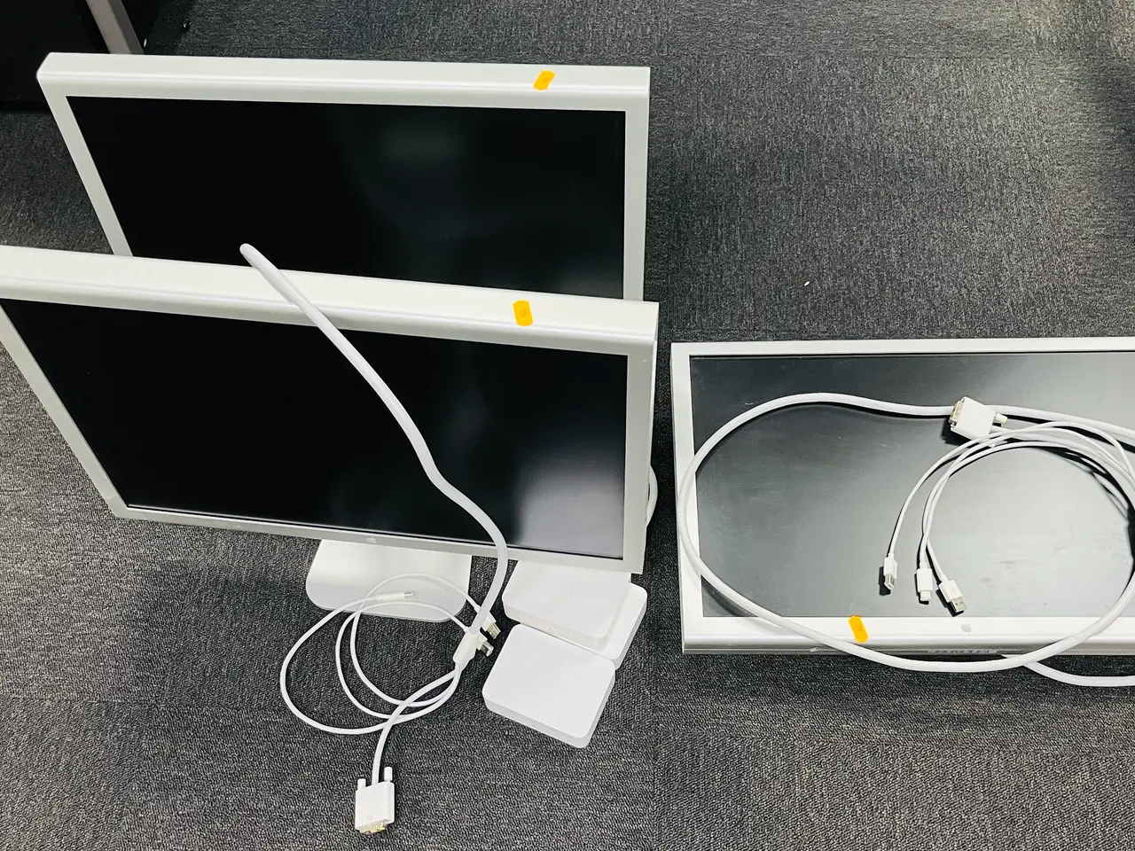 Billede 1 - 3 stk. computerskærm APPLE Cinema HD Display