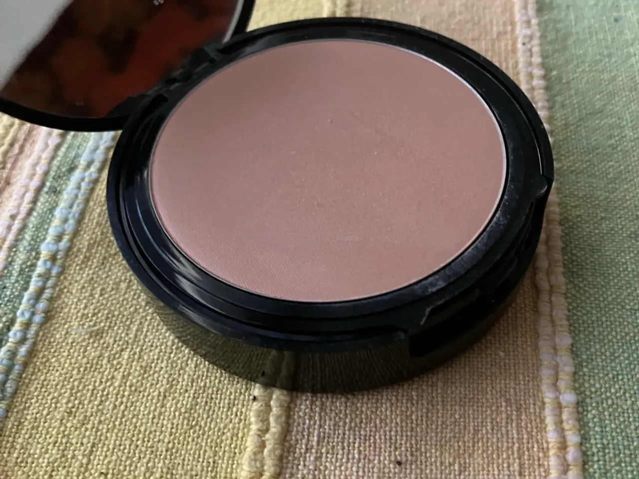 Billede 4 - Makeup pakke - se tekstfelt