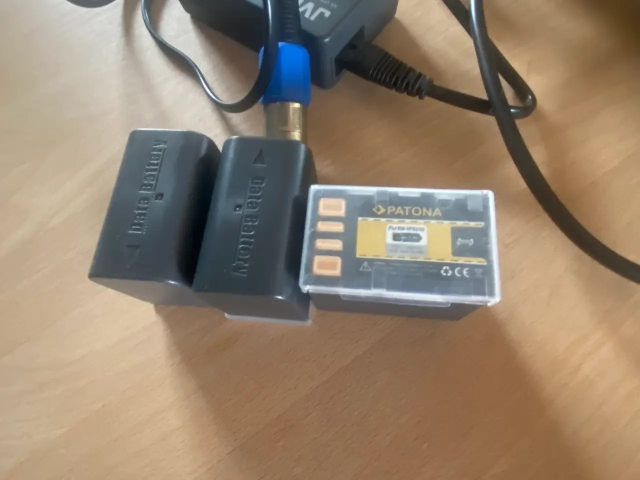 Billede 4 - JVC GY-HM100E til salg - stort set aldrig brugt