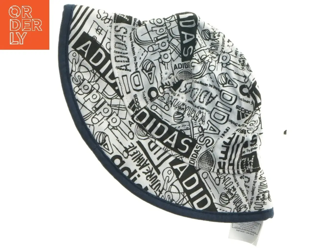 Billede 1 - Hat fra Adidas (str. 29 x 18 cm)