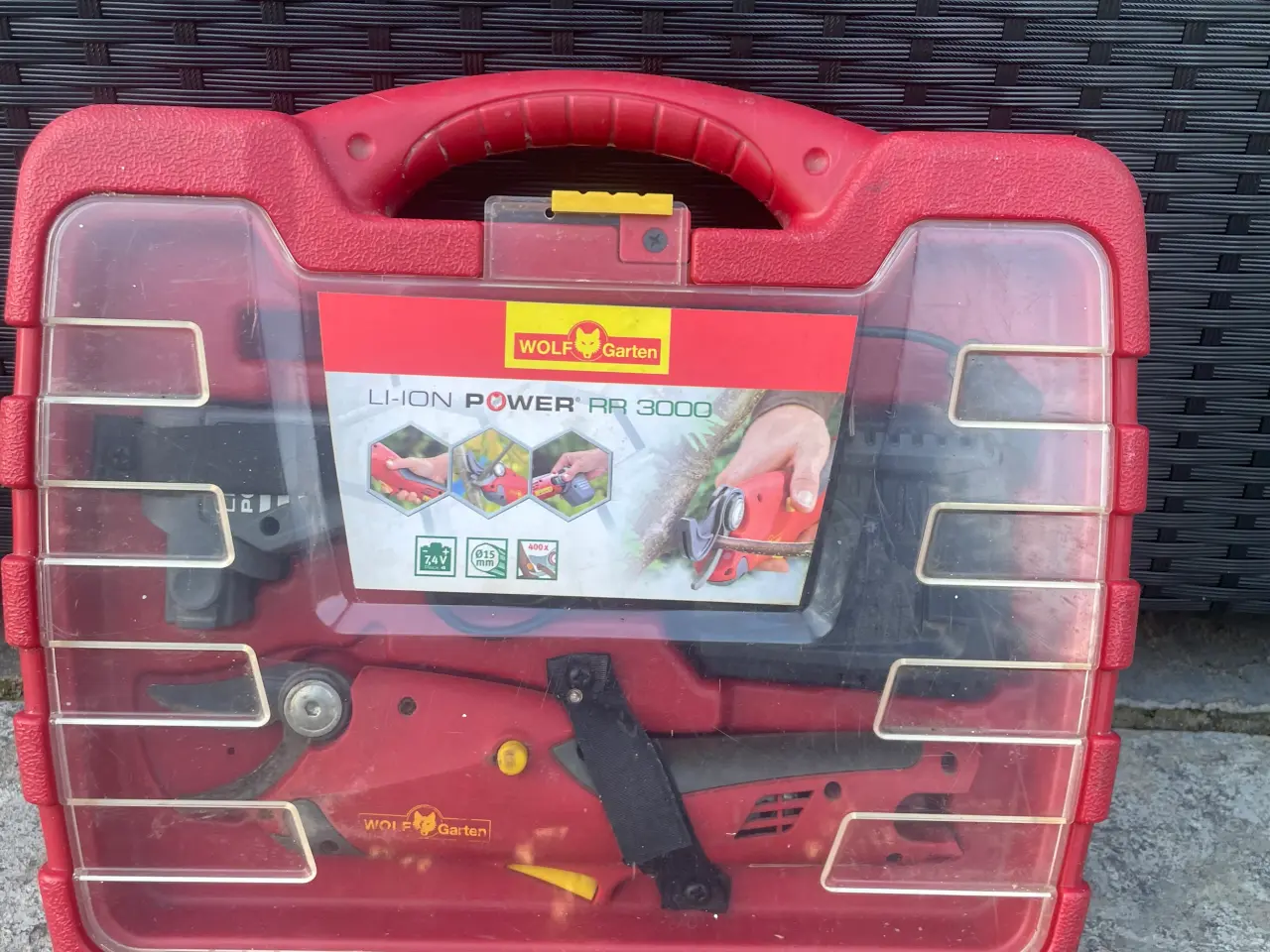 Billede 4 - Batteri-grensaks WOLF Garten med oplader