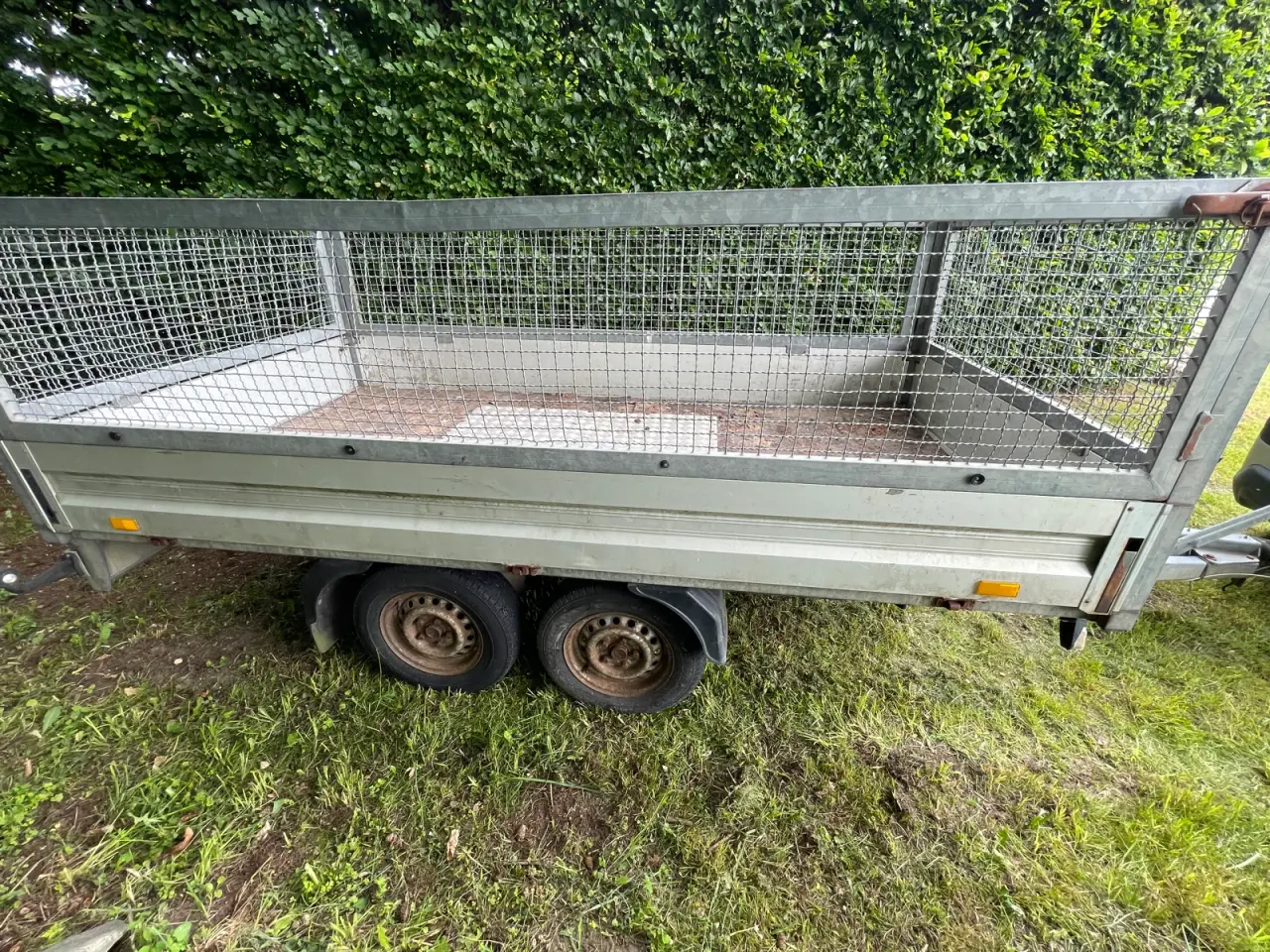 Billede 9 - Brenderup boogie trailer med gittersider 2000 kg )