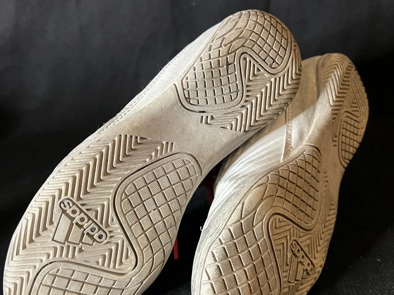 Billede 3 - Indendørs fodboldsko Adidas str. 35